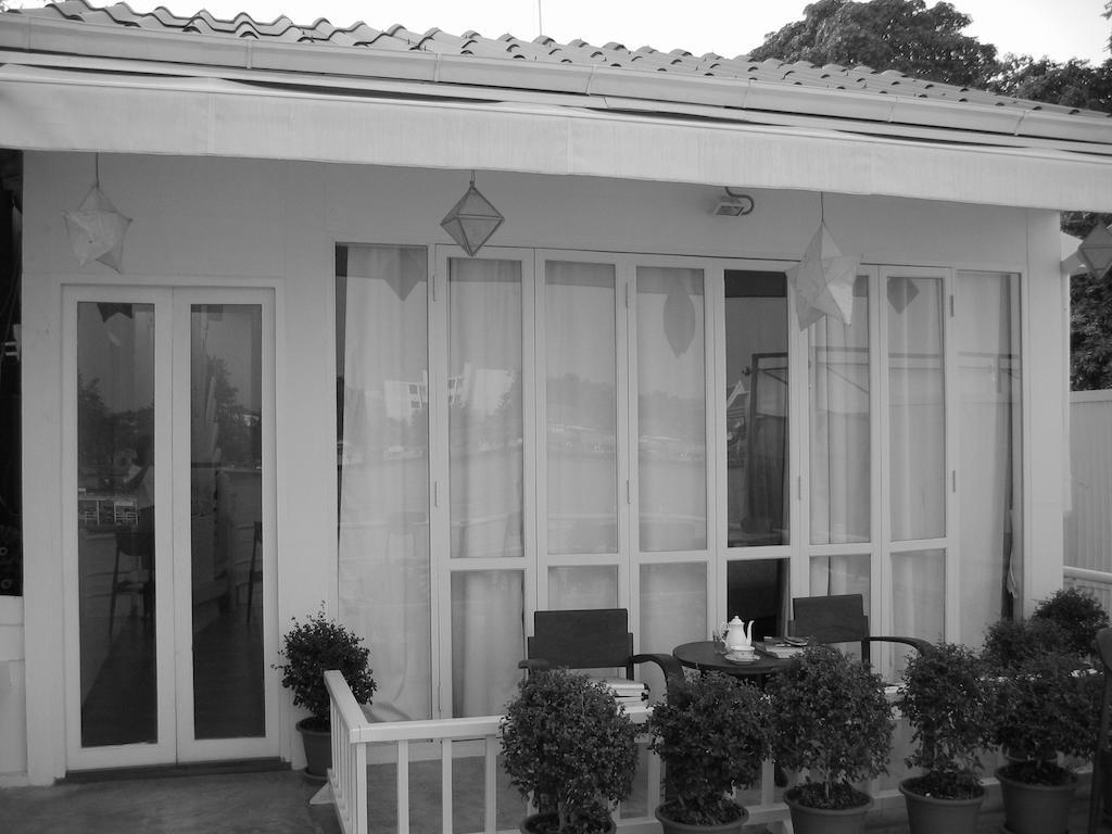 Ibrik Resort By The River Bangkok Exterior foto